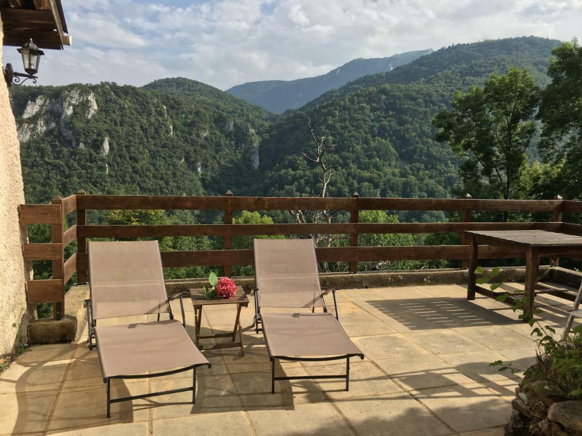 De Serrelongue Holiday home *